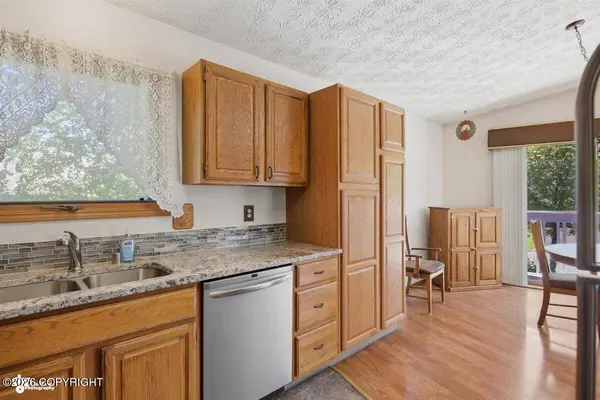 8840 Winchester ST, Anchorage, AK 99507