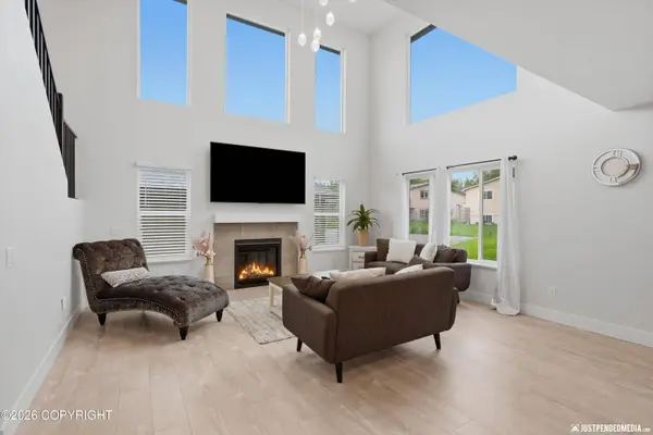 3793 Quartz CIR, Anchorage, AK 99502