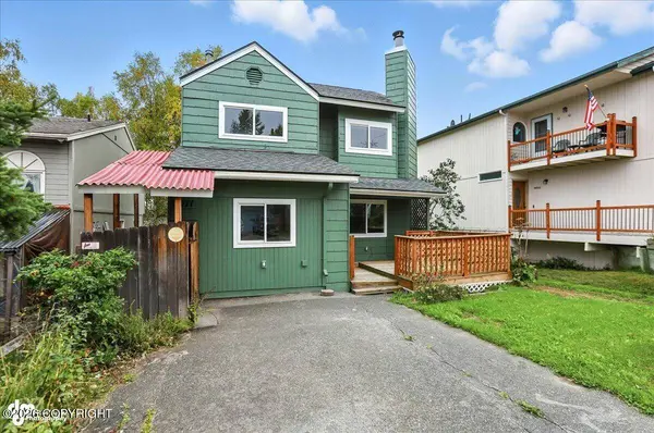 7071 Baxter Terrace CIR, Anchorage, AK 99504