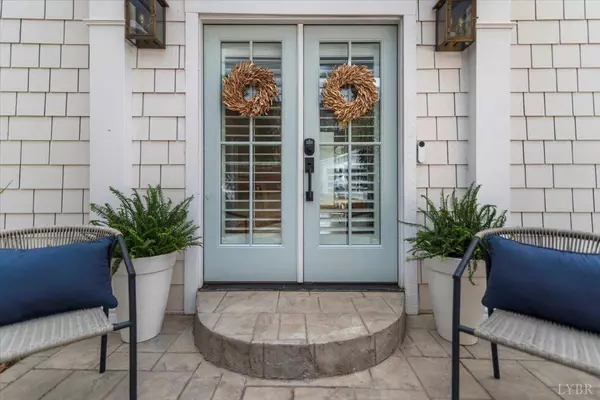 16414 Moneta RD, Moneta, VA 24121