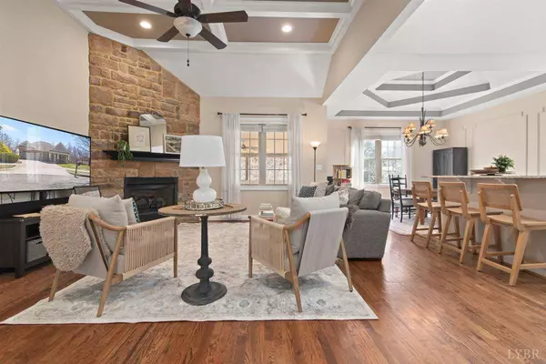 207 Creekview CT, Lynchburg, VA 24502