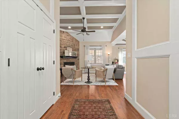 207 Creekview CT, Lynchburg, VA 24502