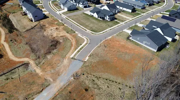 202 Waughs Landing DR, Lynchburg, VA 24503