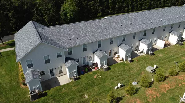 1256 Blue Ridge View CIR, Forest, VA 24551