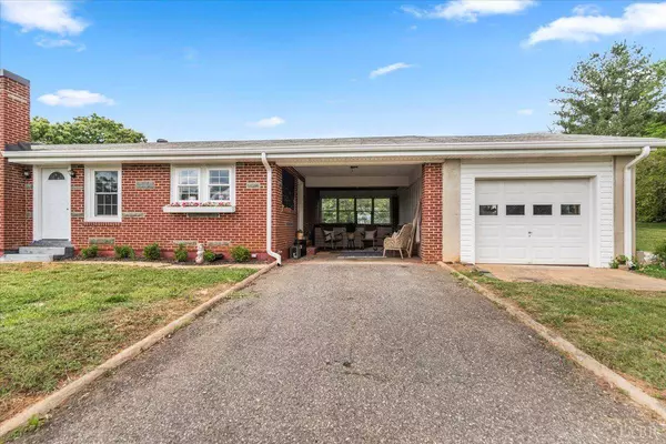 3733 Depot RD, Rustburg, VA 24588