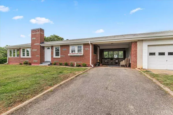 3733 Depot RD, Rustburg, VA 24588