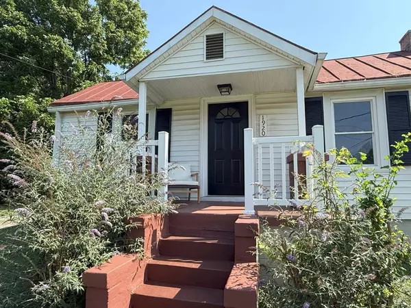 1920 Roxbury ST, Lynchburg, VA 24501