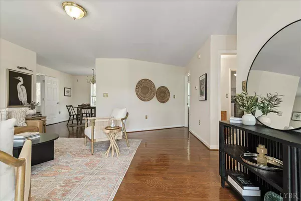 302 Pilot View RD, Concord, VA 24538