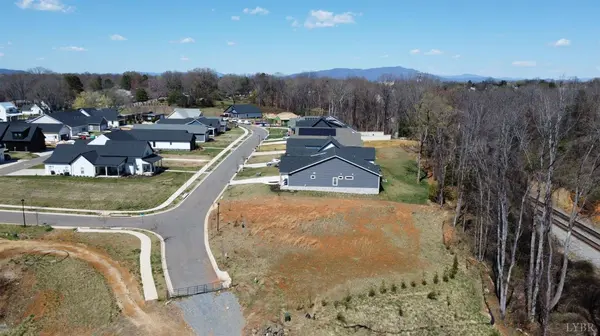 202 Waughs Landing DR, Lynchburg, VA 24503