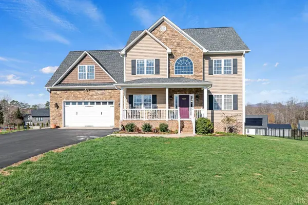 1234 Autumn Run DR, Forest, VA 24551