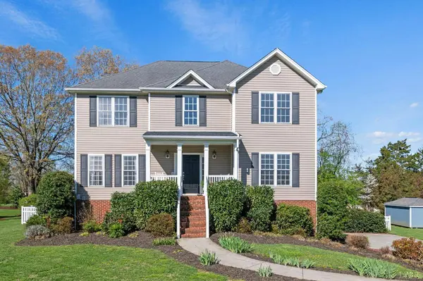 1164 Majestic Oaks DR, Forest, VA 24551