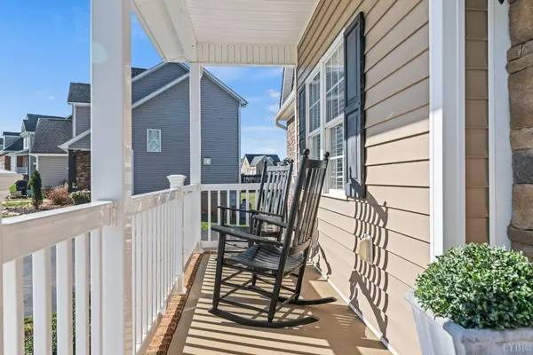 1234 Autumn Run DR, Forest, VA 24551