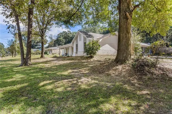 7911 Country DR, Mobile, AL 36619