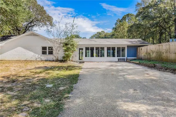 7911 Country DR, Mobile, AL 36619
