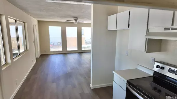 145 K St, Hawthorne, NV 89415