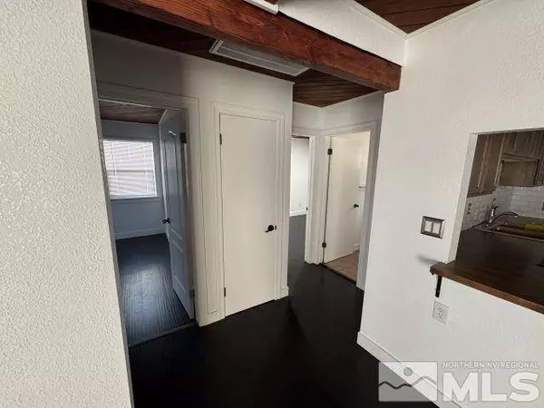 114 Harrison St, Hawthorne, NV 89415