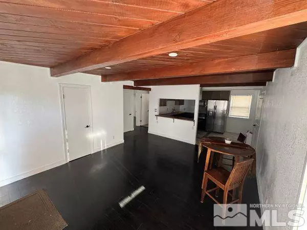 114 Harrison St, Hawthorne, NV 89415