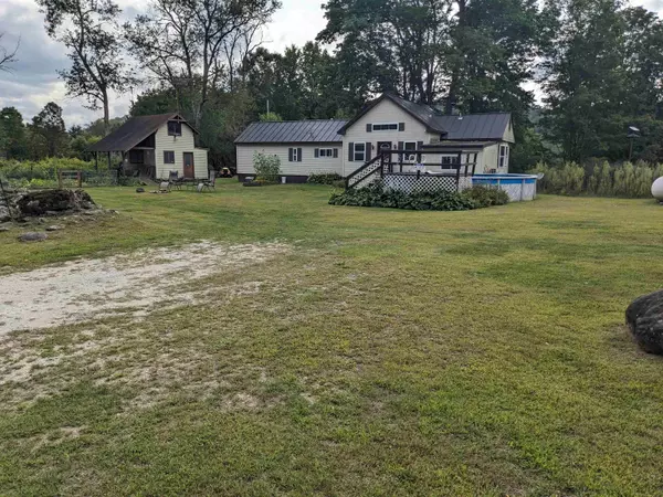 Pittsford, VT 05763-9892,2385 Sugar Hollow Rd