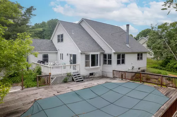 Rutland, VT 05701-3778,6 Moon Brook Dr