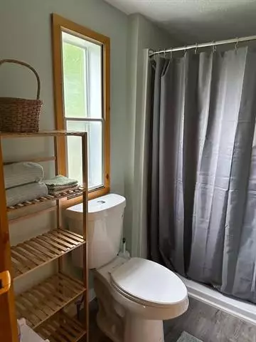 Danby, VT 05739-9660,238 Main St N