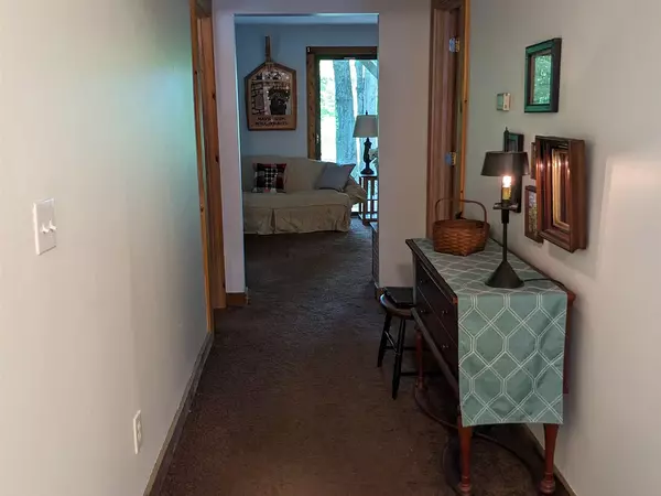 Bomoseen, VT 05732-9677,140 Vincent Egan Rd