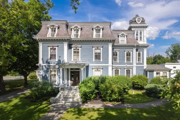 24 South Main ST #2, Rutland City, VT 05701