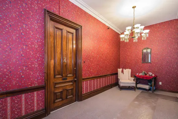 24 South Main ST #2, Rutland City, VT 05701