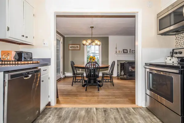 80 Davis ST, Rutland City, VT 05701