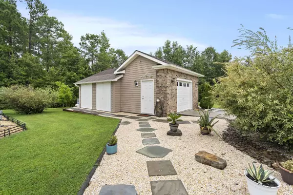 285 Camrose Way, Myrtle Beach, SC 29588