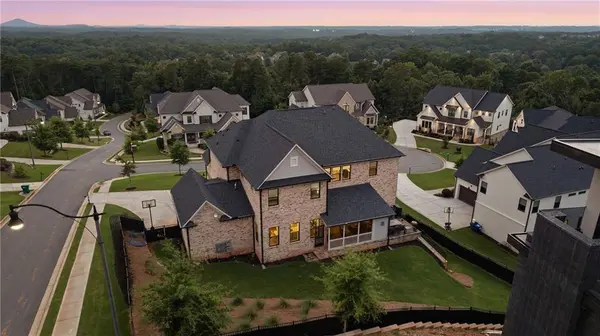 2775 Twisted Oak LN NE, Marietta, GA 30066