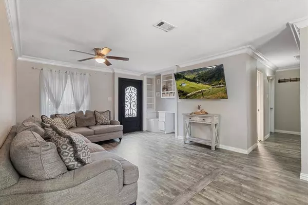 1615 Cedar Keys Drive, Lewisville, TX 75067