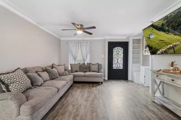 1615 Cedar Keys Drive, Lewisville, TX 75067