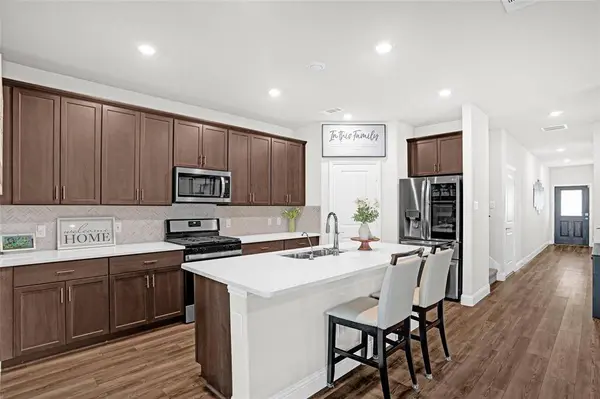 1254 Green Timber Drive, Forney, TX 75126