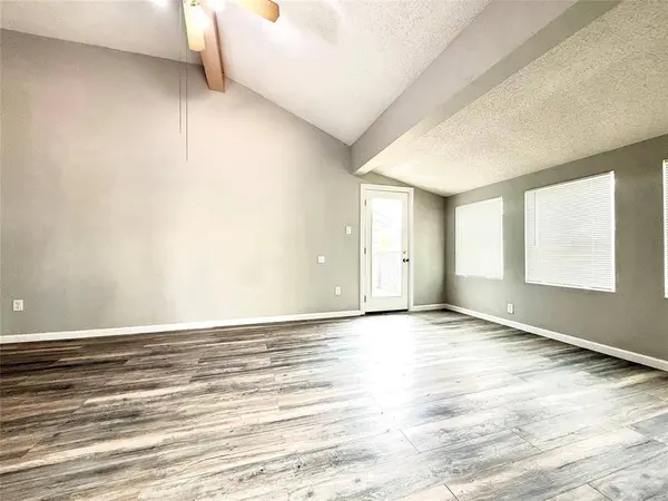 9696 Walnut Street #813, Dallas, TX 75243