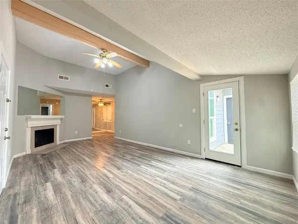 9696 Walnut Street #813, Dallas, TX 75243