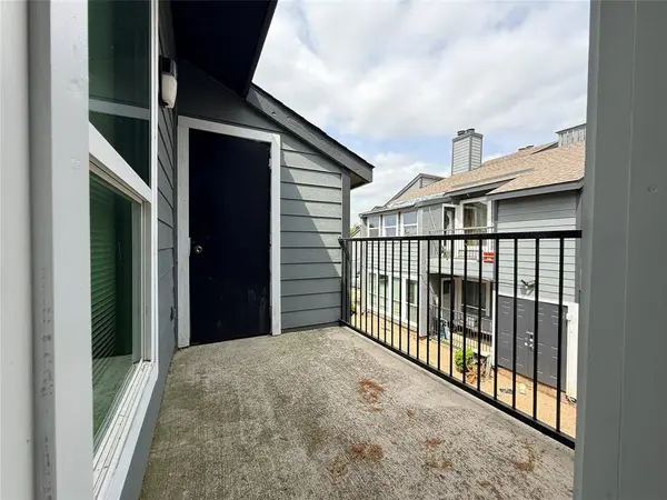 9696 Walnut Street #813, Dallas, TX 75243