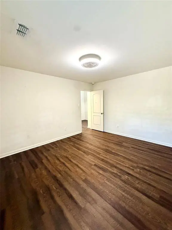 1401 Macy Lane, Dallas, TX 75253