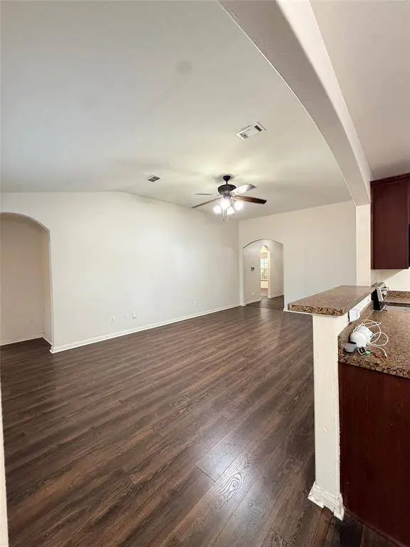 1401 Macy Lane, Dallas, TX 75253