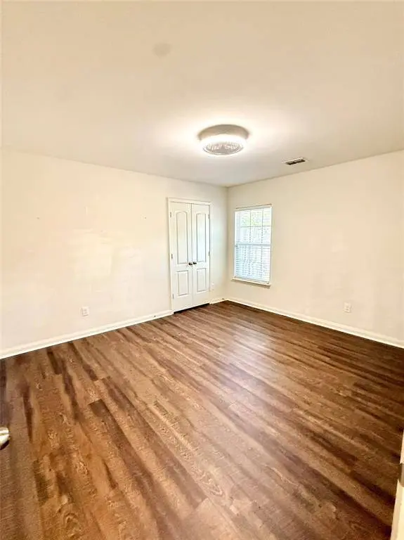 1401 Macy Lane, Dallas, TX 75253