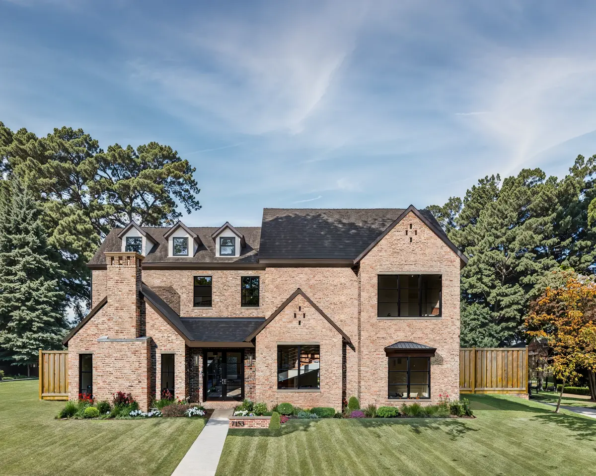 7153 Cornelia Ln, Dallas, TX 75214-3226