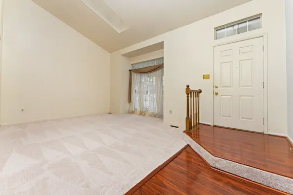 16833 Francis West Ln, Dumfries, VA 22026-2109