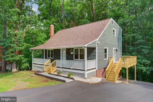 5 HUNTINGTON DR, Fredericksburg, VA 22405