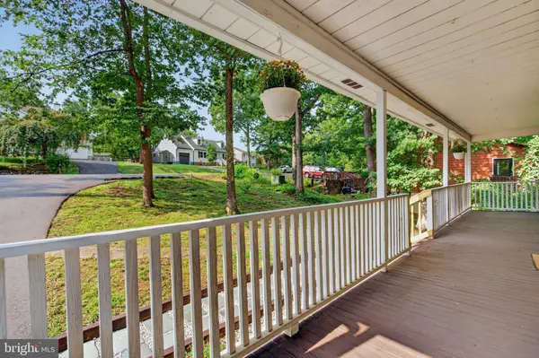 5 HUNTINGTON DR, Fredericksburg, VA 22405