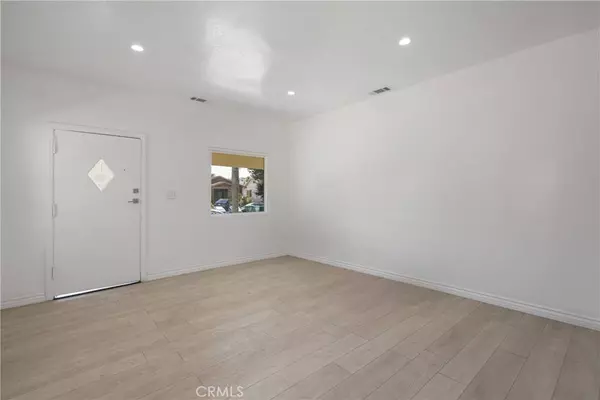 3929 Brighton, Los Angeles, CA 90062