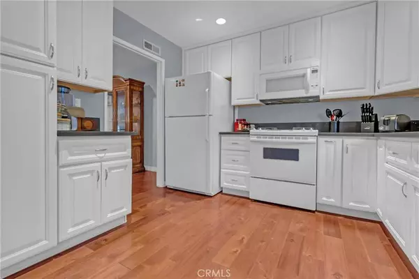 12334 Chandler #C, Valley Village, CA 91607