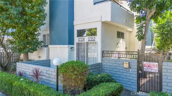 12334 Chandler #C, Valley Village, CA 91607