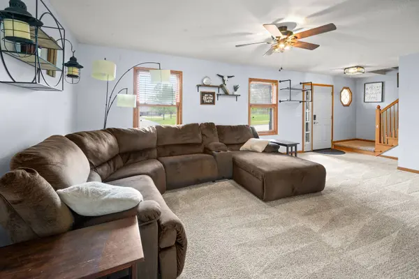 4620 N Division ST, Davenport, IA 52806