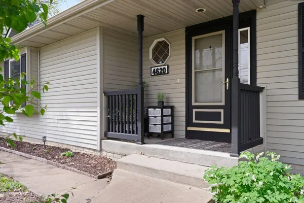 4620 N Division ST, Davenport, IA 52806
