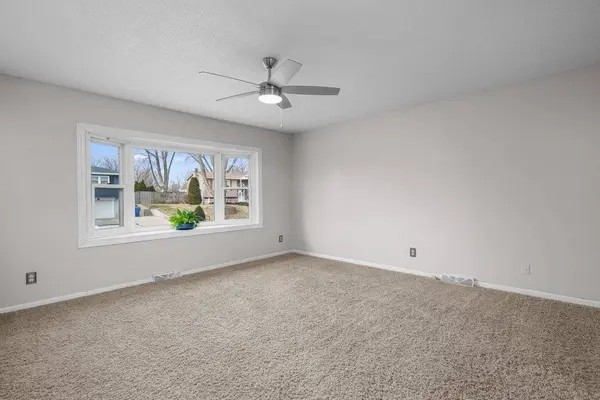 4811 Gaines ST, Davenport, IA 52806