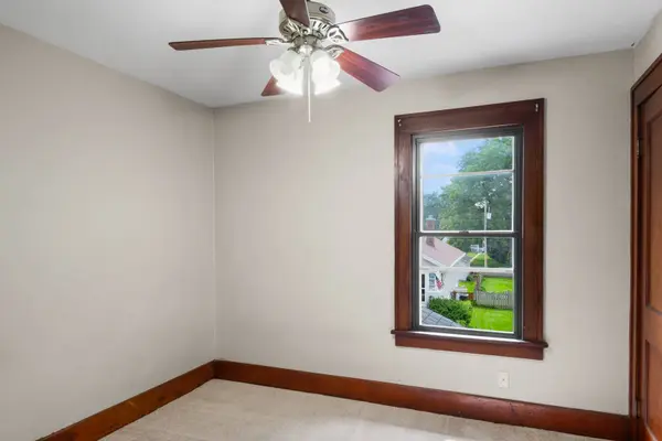 2113 Madison ST, Davenport, IA 52804